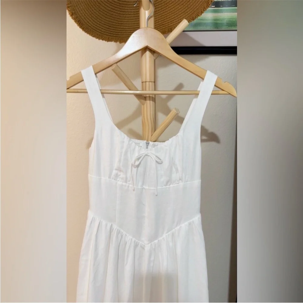 Reformation Balia Linen Dress - Picture 2 of 4